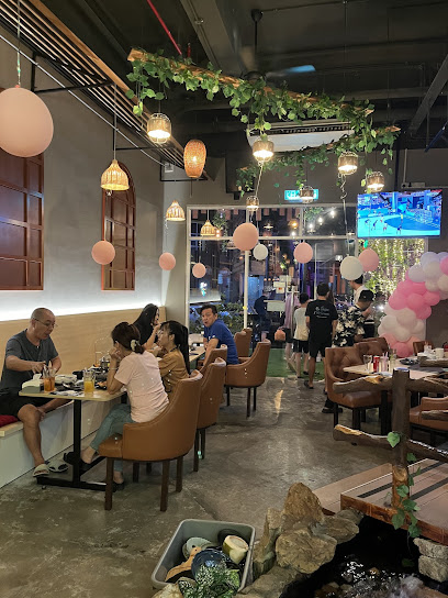 Ynot Garden Cafe